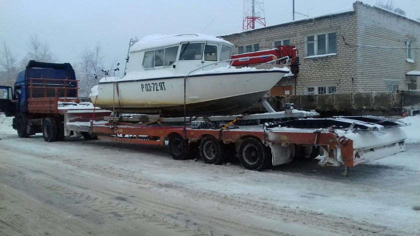 Перевозка яхты на трале